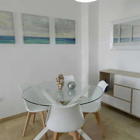 Apartment Stunning Views Await You In Marina De La Duquesa